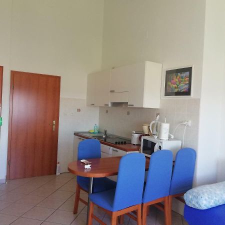 Apartmani Marija Primošten Екстериор снимка